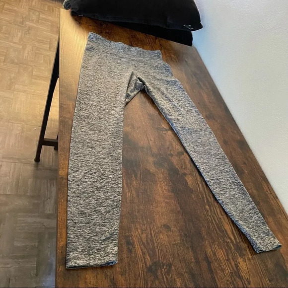 Grey lounge leggings - Picture 4 of 10